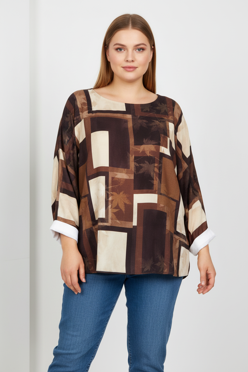 Блуза на по-едра жена с дънки