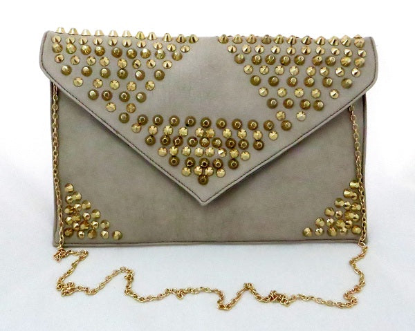 Клъч Моника