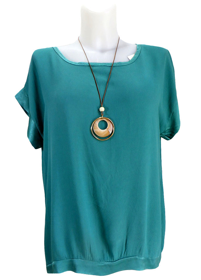 Блуза с колие Кремена