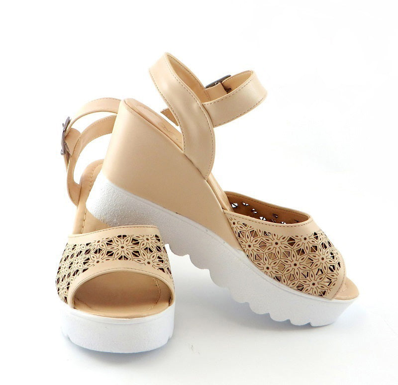 Сандали на платформа Полина