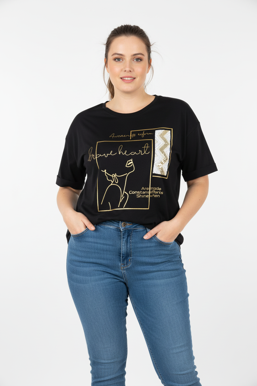 Brave Heart блуза на по-едра жена с дънки